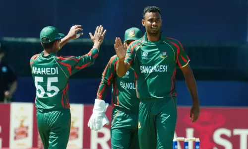 டி20 உலகக்கோப்பை; தொடக்க ஆட்டத்தை தவறவிடும் வங்காளதேச வீரர்..? - வெளியான தகவல்