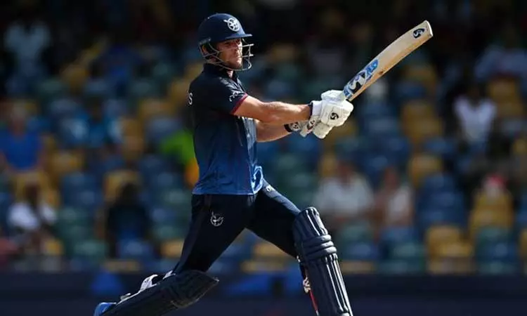 டி20 உலகக்கோப்பை: ஸ்காட்லாந்து அணிக்கு 156 ரன்களை இலக்காக நிர்ணயித்தது நமீபியா டி20 உலகக்கோப்பை: ஸ்காட்லாந்து அணிக்கு 156 ரன்களை இலக்காக நிர்ணயித்தது நமீபியா