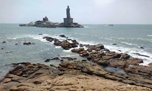 கடற்கரைக்கு செல்ல வேண்டாம்... கன்னியாகுமரி மாவட்ட கலெக்டர் எச்சரிக்கை