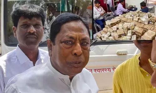 Jharkhand Minister Alamgir Alam resign