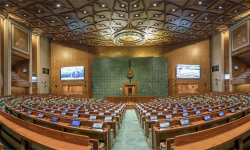 நாடாளுமன்ற மக்களவை 24-ம் தேதி கூடுகிறது: மத்திய மந்திரி கிரண் ரிஜிஜு தகவல் நாடாளுமன்ற மக்களவை 24-ம் தேதி கூடுகிறது: மத்திய மந்திரி கிரண் ரிஜிஜு தகவல்