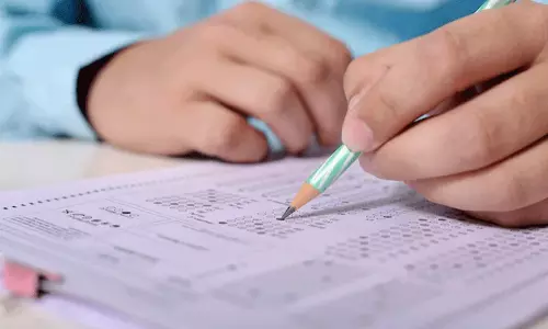 எரிந்த நிலையில் வினாத்தாள்கள்... பறிமுதல் செய்யப்பட்ட காசோலைகள்: நீட் முறைகேட்டில் திடுக்கிடும் தகவல்கள்