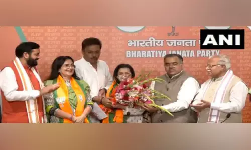 அரியானா காங்கிரஸ் எம்.எல்.ஏ. பா.ஜ.க.வில் இணைந்தார் அரியானா காங்கிரஸ் எம்.எல்.ஏ. பா.ஜ.க.வில் இணைந்தார்