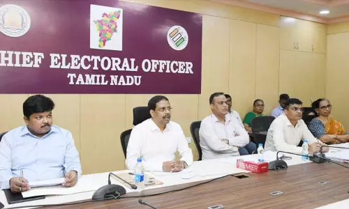 விக்கிரவாண்டி இடைத் தேர்தல்: முன்னேற்பாடுகள் குறித்து தலைமைத் தேர்தல் அதிகாரி சத்யபிரதா சாகு ஆலோசனை விக்கிரவாண்டி இடைத் தேர்தல்: முன்னேற்பாடுகள் குறித்து தலைமைத் தேர்தல் அதிகாரி சத்யபிரதா சாகு ஆலோசனை