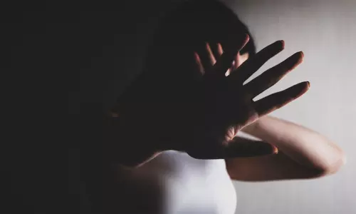 சித்தியை கற்பழிக்க முயன்ற 16 வயது சிறுவன்: கொலையில் முடிந்த அதிர்ச்சி சம்பவம் - விசாரணையில் வெளியான திடுக்கிடும் தகவல்