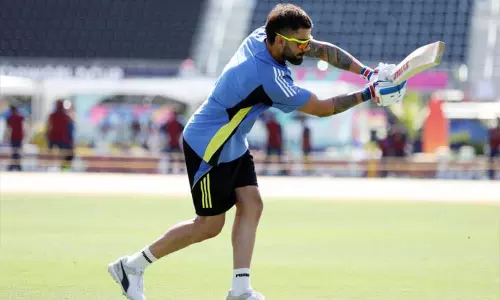 சூப்பர் 8 சுற்று: ஆப்கானிஸ்தான் அணிக்கு எதிராக டாஸ் வென்ற இந்தியா பேட்டிங் தேர்வு சூப்பர் 8 சுற்று: ஆப்கானிஸ்தான் அணிக்கு எதிராக டாஸ் வென்ற இந்தியா பேட்டிங் தேர்வு