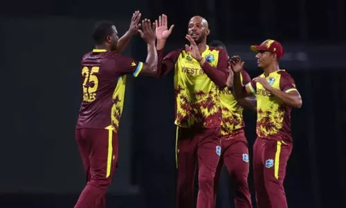 சூப்பர் 8 சுற்று: வெஸ்ட் இண்டீஸ் அபார பந்துவீச்சு...129 ரன்களை இலக்காக நிர்ணயித்த அமெரிக்கா சூப்பர் 8 சுற்று: வெஸ்ட் இண்டீஸ் அபார பந்துவீச்சு...129 ரன்களை இலக்காக நிர்ணயித்த அமெரிக்கா