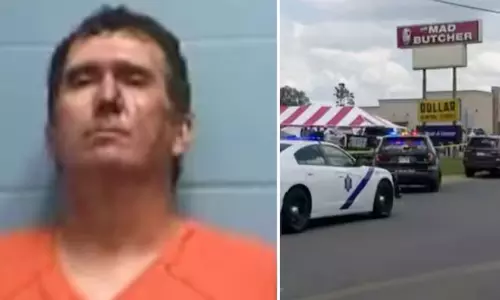 அமெரிக்காவில் துப்பாக்கிச்சூடு: 3 பேர் உயிரிழப்பு அமெரிக்காவில் துப்பாக்கிச்சூடு: 3 பேர் உயிரிழப்பு