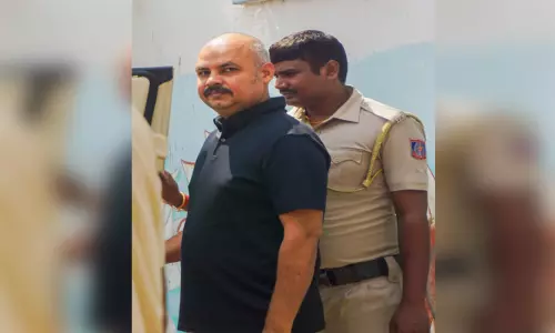 சுவாதி மாலிவால் வழக்கு: கெஜ்ரிவால் உதவியாளர் பிபவ் குமாரின் காவல் நீட்டிப்பு