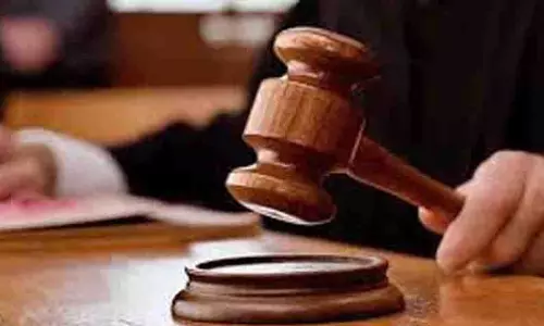 சிறுமியை கடத்திச்சென்று திருமணம்: வாலிபருக்கு 20 ஆண்டு சிறை தண்டனை சிறுமியை கடத்திச்சென்று திருமணம்: வாலிபருக்கு 20 ஆண்டு சிறை தண்டனை