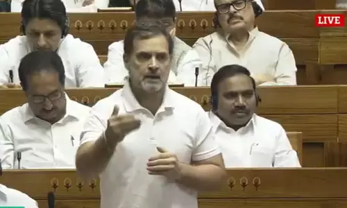 மாணவர்களுக்கு ஒரு செய்தியை அனுப்ப விரும்புகிறோம்