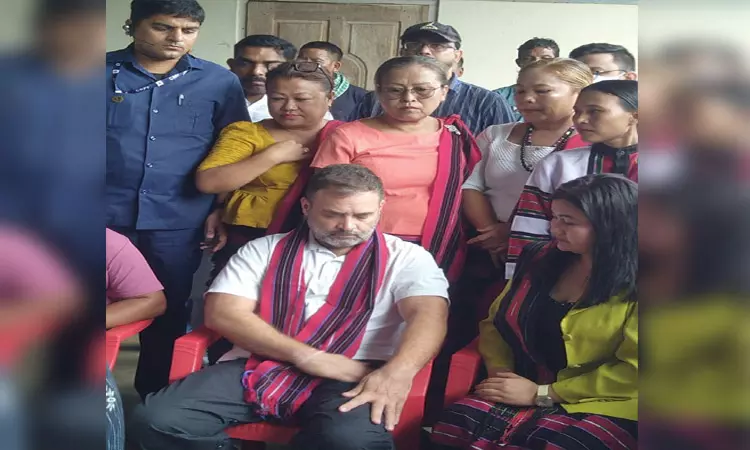 அசாம் வெள்ளம்: பாதிக்கப்பட்ட மக்களை நேரில் சந்தித்தார் ராகுல் காந்தி