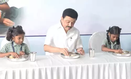 அரசு உதவிபெறும் பள்ளிகளிலும் காலை உணவு திட்டம்: முதல்-அமைச்சர் மு.க.ஸ்டாலின் தொடங்கி வைத்தார்