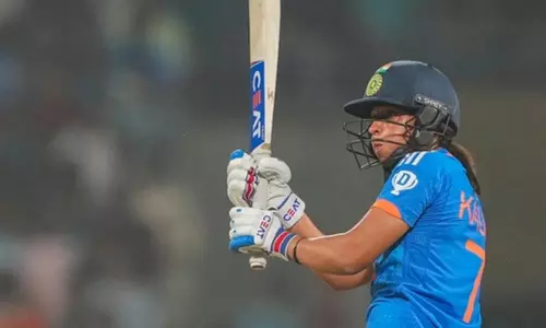 பெண்கள் டி20 கிரிக்கெட் தரவரிசை:  ஹர்மன்பிரீத், ஷபாலி வர்மா முன்னேற்றம்