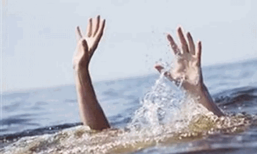 பீகார்: கங்கையில் நீராடியபோது 4 பேர் நீரில் மூழ்கி பலி