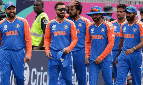 சாம்பியன்ஸ் டிராபி தொடருக்கு அவர் தேர்வு செய்யப்பட மாட்டார் - இந்திய முன்னாள் வீரர் கருத்து சாம்பியன்ஸ் டிராபி தொடருக்கு அவர் தேர்வு செய்யப்பட மாட்டார் - இந்திய முன்னாள் வீரர் கருத்து