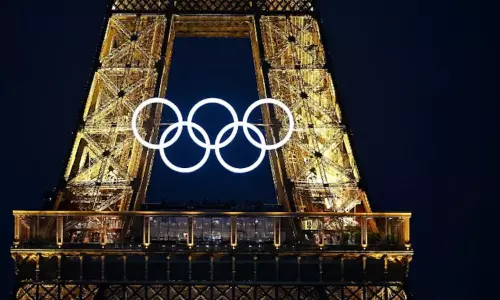 பாரீஸ் ஒலிம்பிக்: ஆஸ்திரேலிய வீராங்கனைக்கு கொரோனா பாதிப்பு பாரீஸ் ஒலிம்பிக்: ஆஸ்திரேலிய வீராங்கனைக்கு கொரோனா பாதிப்பு