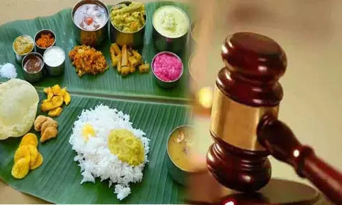 பார்சல் உணவில் ஊறுகாய் வைக்காத ஓட்டல் உரிமையாளருக்கு அபராதம் -  நுகர்வோர் கோர்ட்டு உத்தரவு