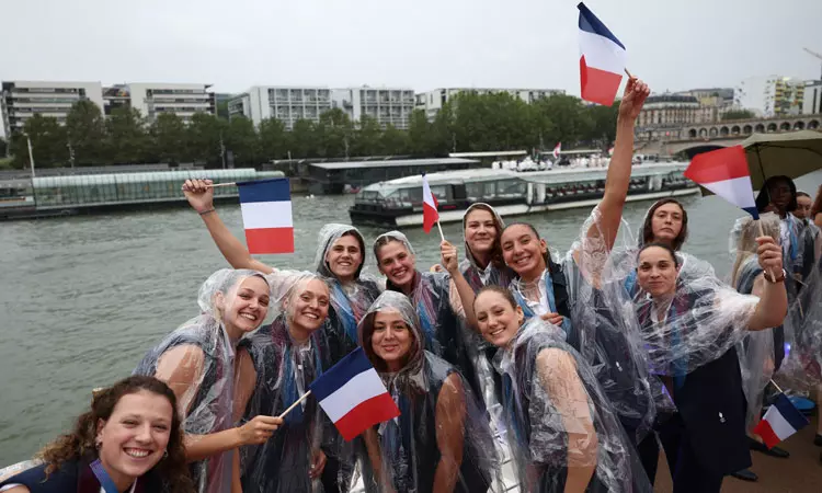 பிரான்ஸ் வீராங்கனைகள் பிரான்ஸ் வீராங்கனைகள்