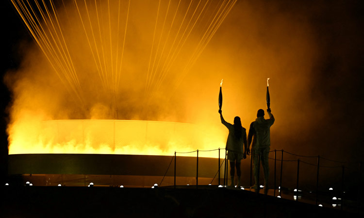 ... பாரீஸ் ஒலிம்பிக் கோலாகல தொடக்கம் - இந்திய தேசியக் கொடியை ஏந்திச்சென்ற சரத்கமல், பி.வி.சிந்து ... பாரீஸ் ஒலிம்பிக் கோலாகல தொடக்கம் - இந்திய தேசியக் கொடியை ஏந்திச்சென்ற சரத்கமல், பி.வி.சிந்து