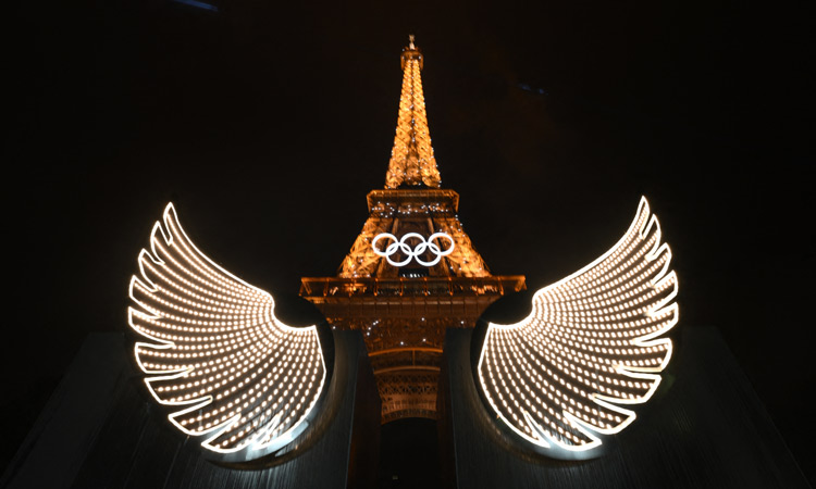 ... பாரீஸ் ஒலிம்பிக் கோலாகல தொடக்கம் - இந்திய தேசியக் கொடியை ஏந்திச்சென்ற சரத்கமல், பி.வி.சிந்து ... பாரீஸ் ஒலிம்பிக் கோலாகல தொடக்கம் - இந்திய தேசியக் கொடியை ஏந்திச்சென்ற சரத்கமல், பி.வி.சிந்து