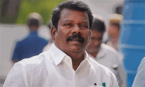 கிராமப்புற பொருளாதாரத்தை அழிவு நிலைக்கு கொண்டு செல்ல பாஜக அரசு முயற்சி - செல்வப்பெருந்தகை தாக்கு கிராமப்புற பொருளாதாரத்தை அழிவு நிலைக்கு கொண்டு செல்ல பாஜக அரசு முயற்சி - செல்வப்பெருந்தகை தாக்கு