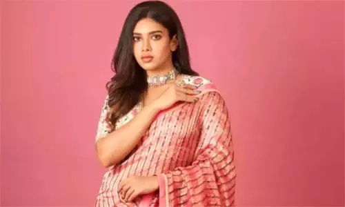 வேட்டையன் படத்தின் டப்பிங் பணிகளை தொடங்கிய துஷாரா வேட்டையன் படத்தின் டப்பிங் பணிகளை தொடங்கிய துஷாரா