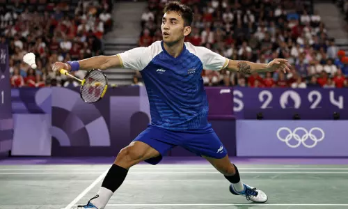 பாரீஸ் ஒலிம்பிக்; வெண்கல பதக்கத்திற்கான போட்டியில் லக்சயா சென் தோல்வி