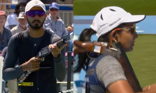 பாரீஸ் ஒலிம்பிக்; துப்பாக்கி சுடுதலில் நூலிழையில் வெண்கல பதக்கத்தை தவறவிட்ட இந்திய ஜோடி