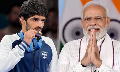 வெண்கலம் வென்ற அமன் ஷெராவத் - தொலைபேசியில் வாழ்த்து தெரிவித்த பிரதமர் மோடி