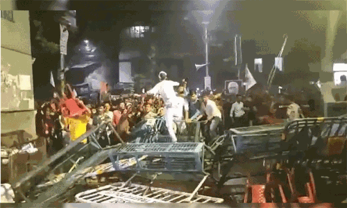 பெண் டாக்டர் கொலை: மருத்துவமனை மீது நடத்தப்பட்ட தாக்குதலால் பரபரப்பு