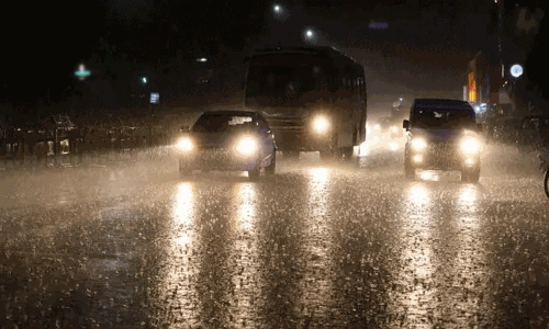 இரவு 10 மணி வரை 17 மாவட்டங்களில் மழைக்கு வாய்ப்பு