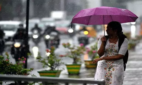 2 மாவட்டங்களில் காலை 10 மணி வரை மிதமான மழைக்கு வாய்ப்பு