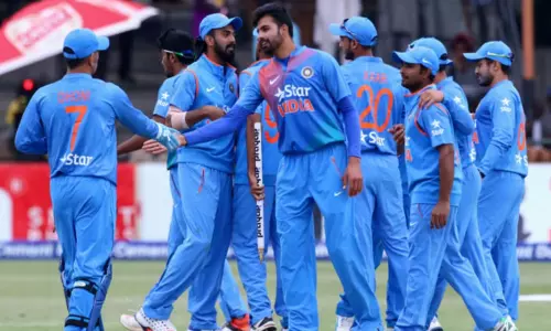 சர்வதேச மற்றும் உள்ளூர் கிரிக்கெட்டிலிருந்து இந்திய வீரர் அதிரடி ஓய்வு.. ரசிகர்கள் அதிர்ச்சி