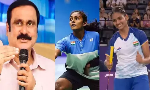 பாராஒலிம்பிக் பேட்மிண்டன்: பதக்கம் வென்ற தமிழக வீராங்கனைகளுக்கு அன்புமணி ராமதாஸ் வாழ்த்து பாராஒலிம்பிக் பேட்மிண்டன்: பதக்கம் வென்ற தமிழக வீராங்கனைகளுக்கு அன்புமணி ராமதாஸ் வாழ்த்து