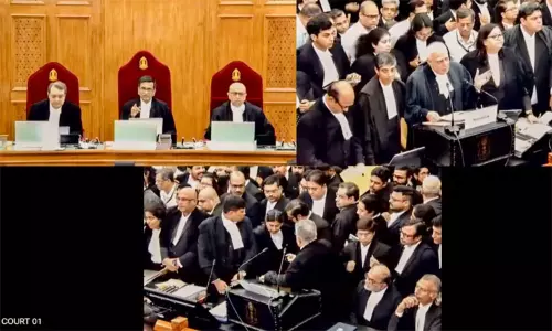 கொல்கத்தா பயிற்சி மருத்துவர் கொலை வழக்கு: சுப்ரீம் கோர்ட்டில் சிபிஐ அறிக்கை தாக்கல் கொல்கத்தா பயிற்சி மருத்துவர் கொலை வழக்கு: சுப்ரீம் கோர்ட்டில் சிபிஐ அறிக்கை தாக்கல்