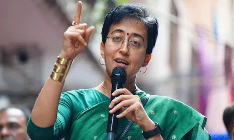 ஆட்சி அமைக்க உரிமைகோரினார் அதிஷி டெல்லியின்... ... அரவிந்த் கெஜ்ரிவால் ராஜினாமா- ஆட்சி அமைக்க உரிமை கோரினார் அதிஷி ஆட்சி அமைக்க உரிமைகோரினார் அதிஷி டெல்லியின்... ... அரவிந்த் கெஜ்ரிவால் ராஜினாமா- ஆட்சி அமைக்க உரிமை கோரினார் அதிஷி