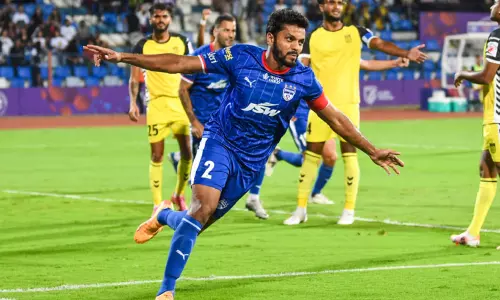 ஐ.எஸ்.எல். கால்பந்து தொடர்: ஐதராபாத்தை வீழ்த்திய பெங்களூரு எப்.சி