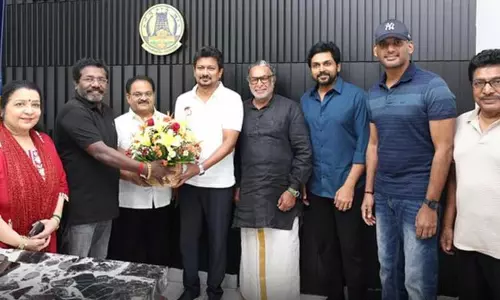 துணை முதல்-அமைச்சர் உதயநிதி ஸ்டாலினுக்கு நடிகர் சங்க நிர்வாகிகள் வாழ்த்து துணை முதல்-அமைச்சர் உதயநிதி ஸ்டாலினுக்கு நடிகர் சங்க நிர்வாகிகள் வாழ்த்து