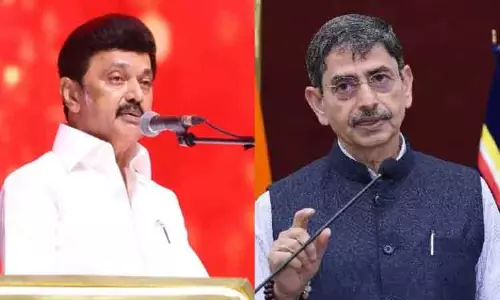 தமிழ்த்தாய் வாழ்த்து விவகாரம்: முதல்-அமைச்சரின் குற்றச்சாட்டுக்கு கவர்னர் பதில்