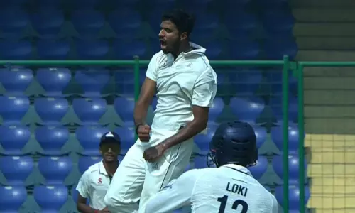 ரஞ்சி டிராபி; தமிழகத்திற்கு எதிரான ஆட்டம்... பாலோ ஆனை சந்தித்த டெல்லி ரஞ்சி டிராபி; தமிழகத்திற்கு எதிரான ஆட்டம்... பாலோ ஆனை சந்தித்த டெல்லி