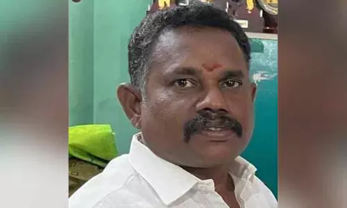 மாநாட்டு பணியில் ஈடுபட்டு வந்த தவெக நிர்வாகி  மாரடைப்பால் உயிரிழப்பு
