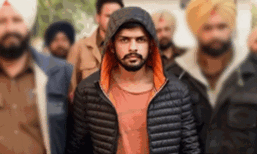 லாரன்ஸ் பிஷ்னோயை சுட்டுக் கொல்பவருக்கு ரூ.1 கோடி பரிசு அறிவித்த கர்னி சேனா