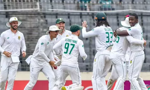 வங்காளதேசத்திற்கு எதிரான 2-வது டெஸ்ட்: தென் ஆப்பிரிக்க அணி அறிவிப்பு