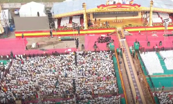 த.வெ.க முதல் மாநில மாநாட்டின் நிகழ்ச்சி நிரல் வெளியானது த.வெ.க முதல் மாநில மாநாட்டின் நிகழ்ச்சி நிரல் வெளியானது