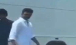 கேரவனில் தங்கிய விஜய்.. கேரவனில் தங்கிய விஜய்..