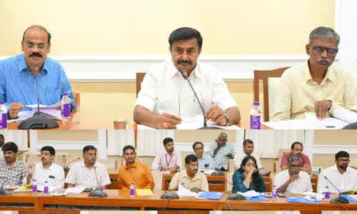 பத்திரிகையாளர் நல வாரிய கூட்டம்- நலத்திட்ட உதவிகளுக்கு ஒப்புதல்