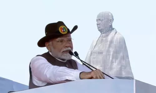 ஜம்மு காஷ்மீர் மக்கள் பயங்கரவாதத்தை நிராகரித்து ஜனநாயகத்தை வெற்றிபெறச் செய்துள்ளனர் - பிரதமர் மோடி ஜம்மு காஷ்மீர் மக்கள் பயங்கரவாதத்தை நிராகரித்து ஜனநாயகத்தை வெற்றிபெறச் செய்துள்ளனர் - பிரதமர் மோடி