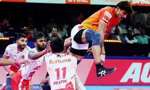 புரோ கபடி லீக்; குஜராத்தை வீழ்த்தி அபார வெற்றி பெற்ற புனேரி பால்டன்