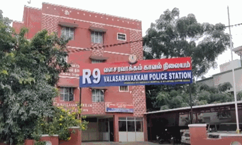 கொத்தடிமைகளாக வேலை செய்து வந்த 5 பேர் மீட்பு - சென்னையில் அதிர்ச்சி சம்பவம்